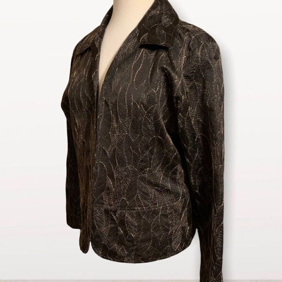 Chico’s Black & Gold Longsleeve Jacket with metallic threads Chicos size 2 - Picture 1 of 6